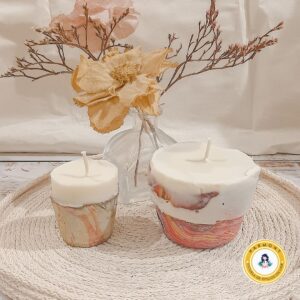 Técnica Emprendedora en velas de soja y perfumería
